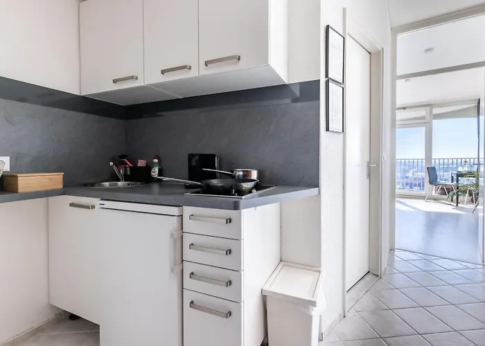 Aparthotel Arbio I Balcony